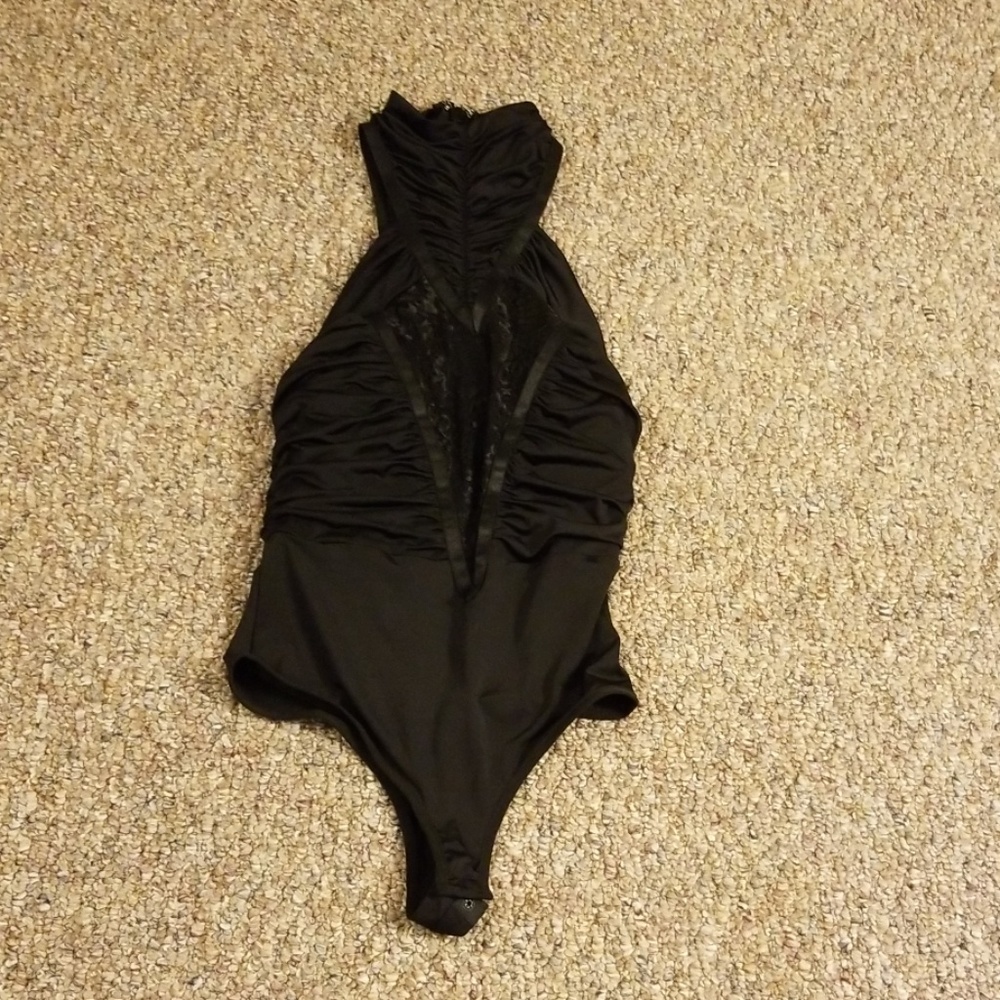 Bebe bodysuit